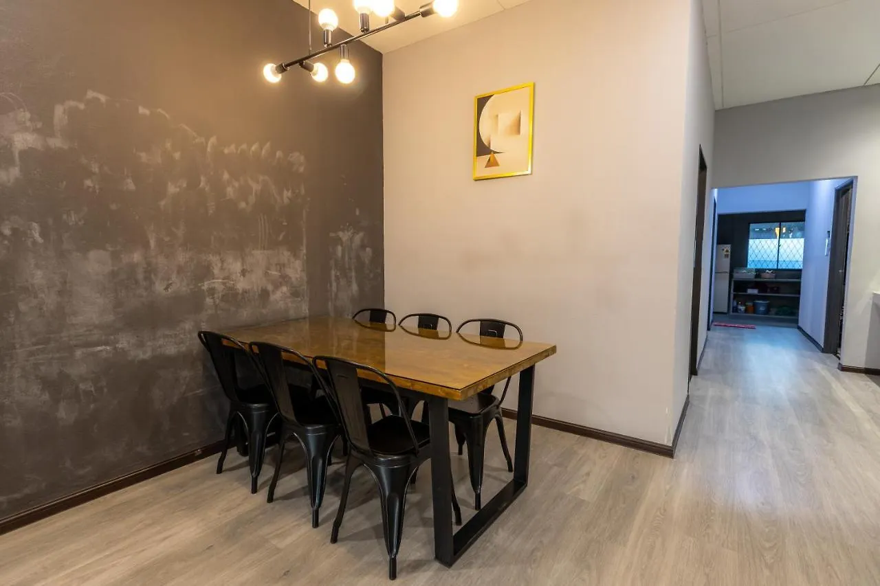 Ferienhaus Villa -New- 22Pax 5R4B V Ktv,Kid'S Pool,Pool Table Near Usm,Lwe Hospital,Spi Arena George Town